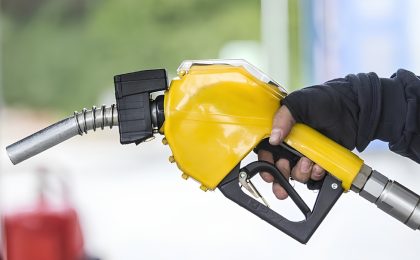 ABD ve İran Gerilimi Petrol Fiyatlarını Dalgalandırdı