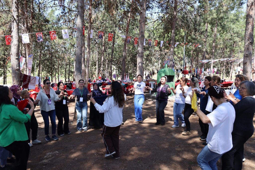 Mersin Toroslar’da Baharın Coşkusu Anneler Günü Etkinliğiyle Taçlandı