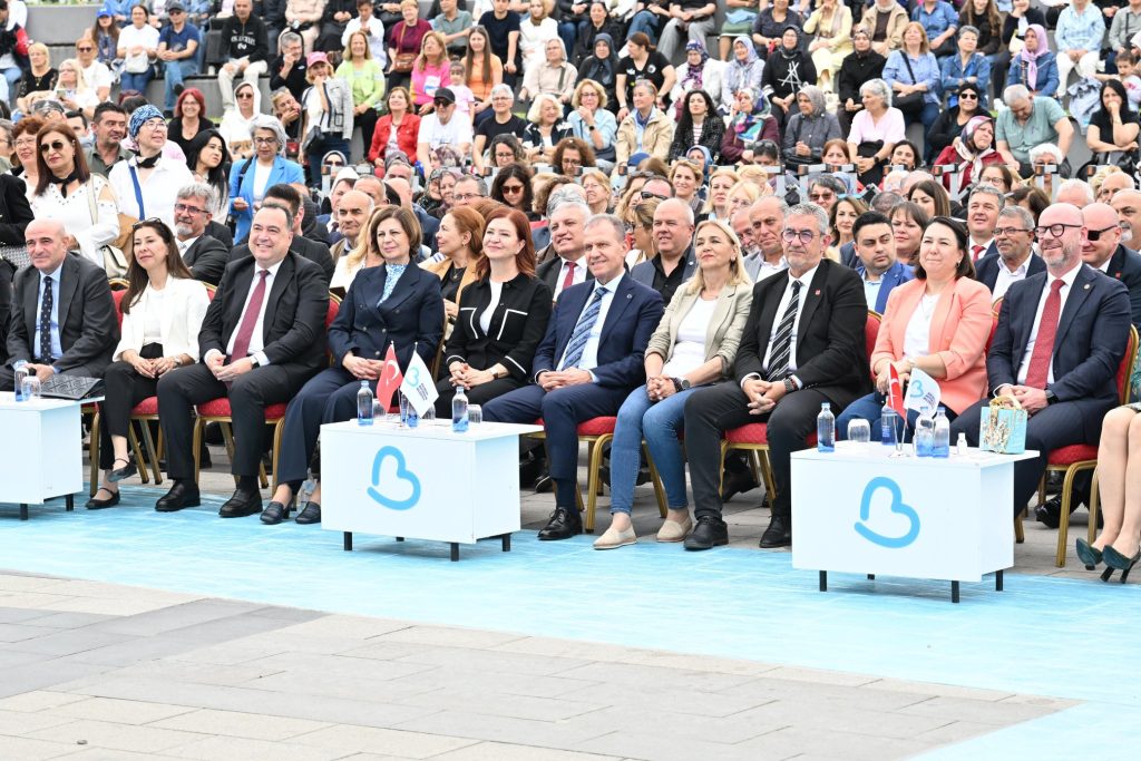 Başkan Seçer ve Meral Seçer, ‘1. Uluslararası Balıkesir Gastronomi Festivali’ne Katıldı