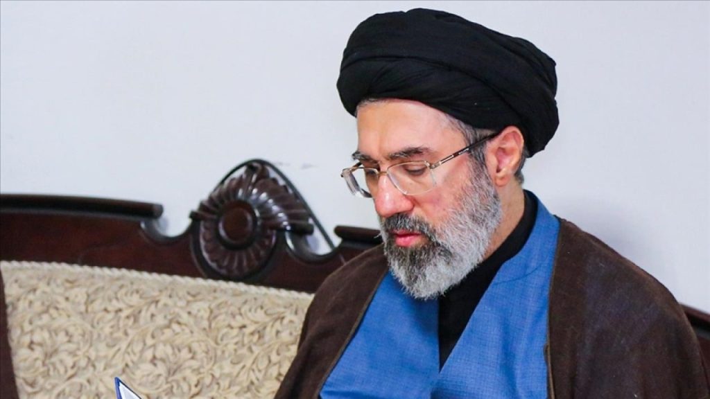 Hamaney’den ABD’ye savaş uyarısı: Yeni cepheler açacağız