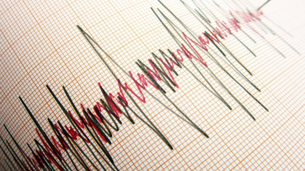 İran’da 5 büyüklüğünde deprem