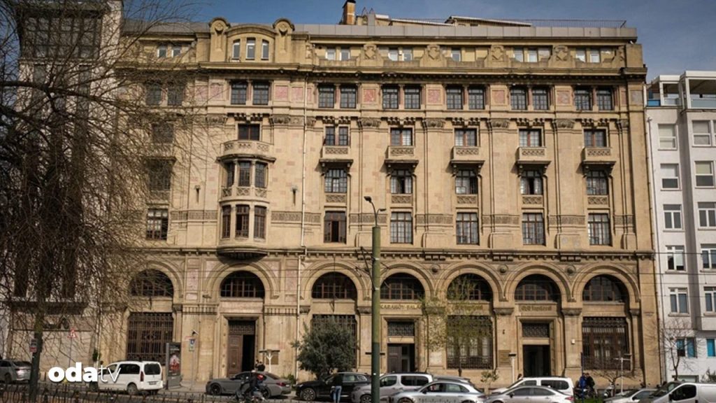 Karaköy Palas ilk kez kapılarını açtı