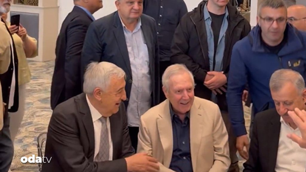Maltepe Fenerbahçeliler Derneği’nden Aziz Yıldırım’a büyük destek