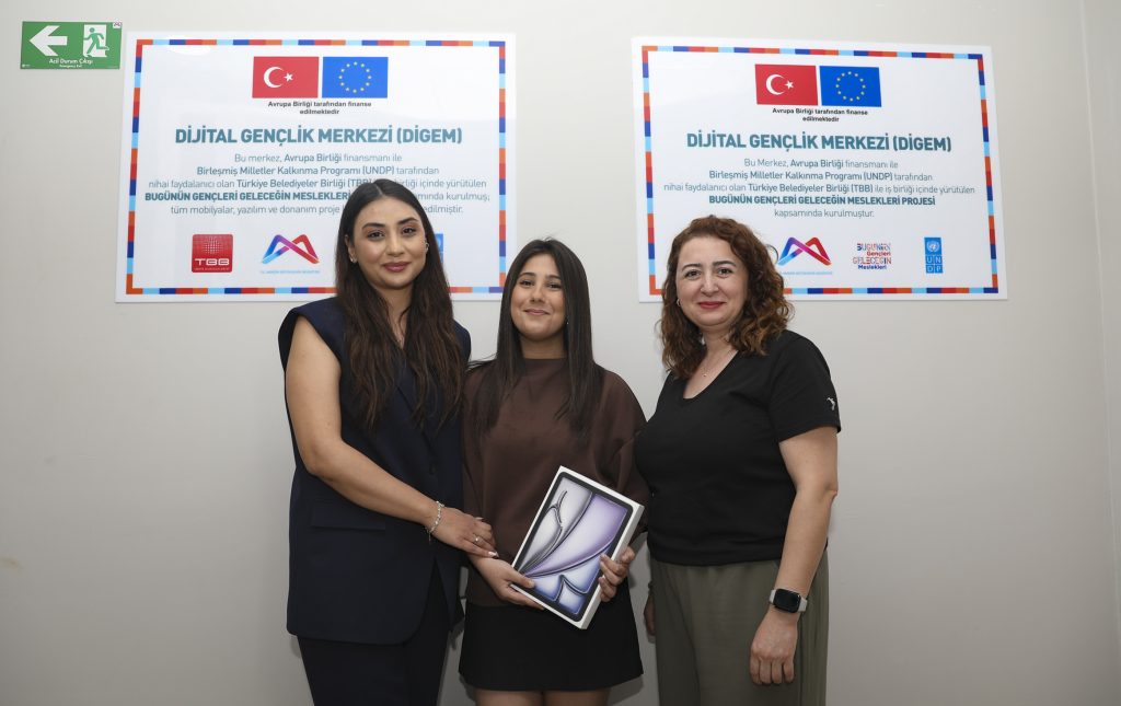 Mersin Büyükşehir ‘digem’ Gençlerin Başarılarına Bir Yenisini Daha Ekledi