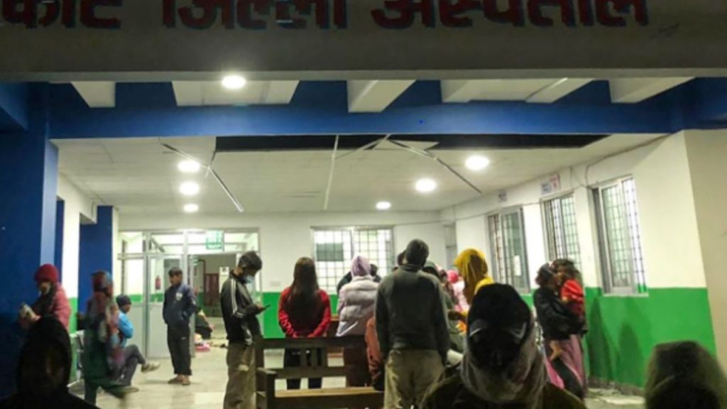 Nepal’de feci kaza: 4 ölü, 26 yaralı