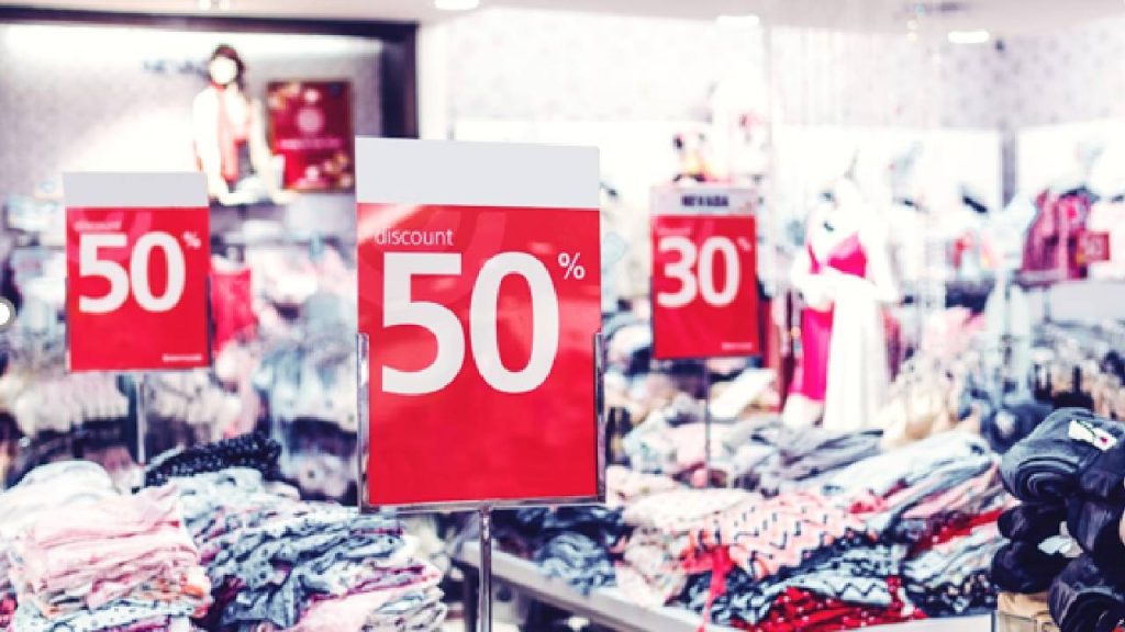 Outlet raflarındaki markalar sizi kandırıyor olabilir!