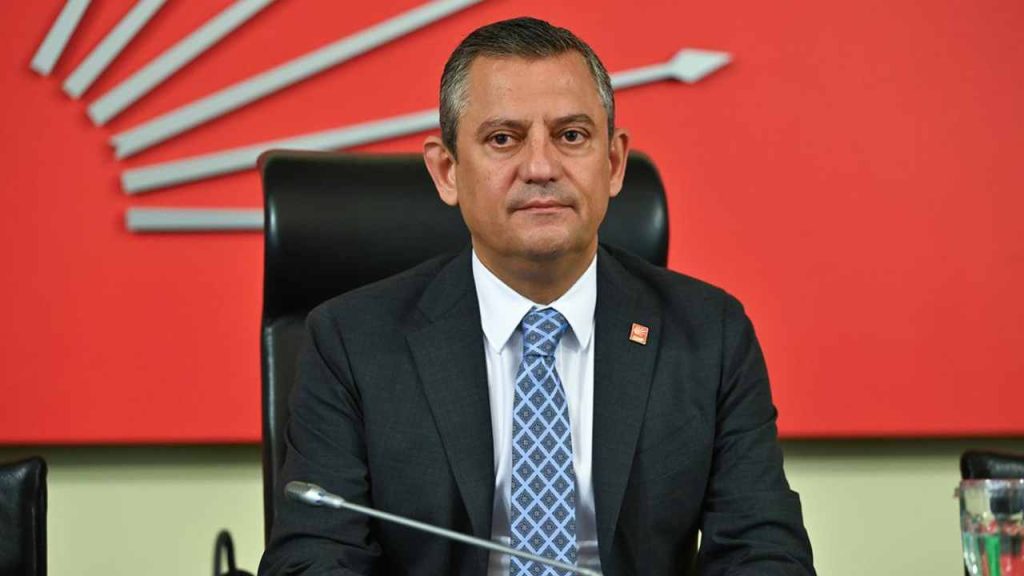 Özgür Özel’den 19 Mayıs mesajı: Cumhuriyet ateşi sönmez