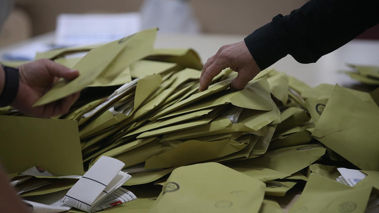 AKP’de erken seçim hesabı! ‘Emekliye dev zam ardından sandık’ iddiası