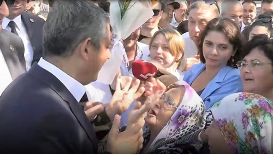Son Dakika | Özgür Özel İzmir’e Geldi! Yoğun İlgiden Adım Atamadı