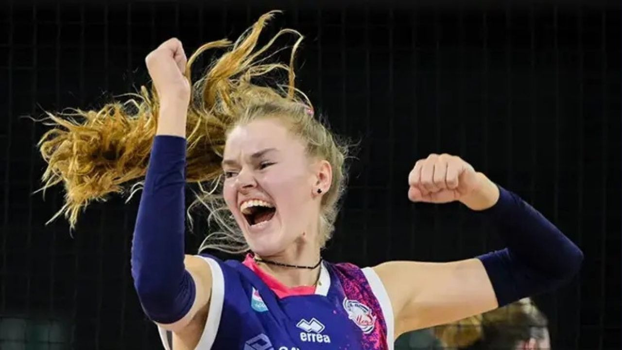 Yılın transferi: 1.95’lik Sarışın Efsane Sultanlar Ligi’nde
