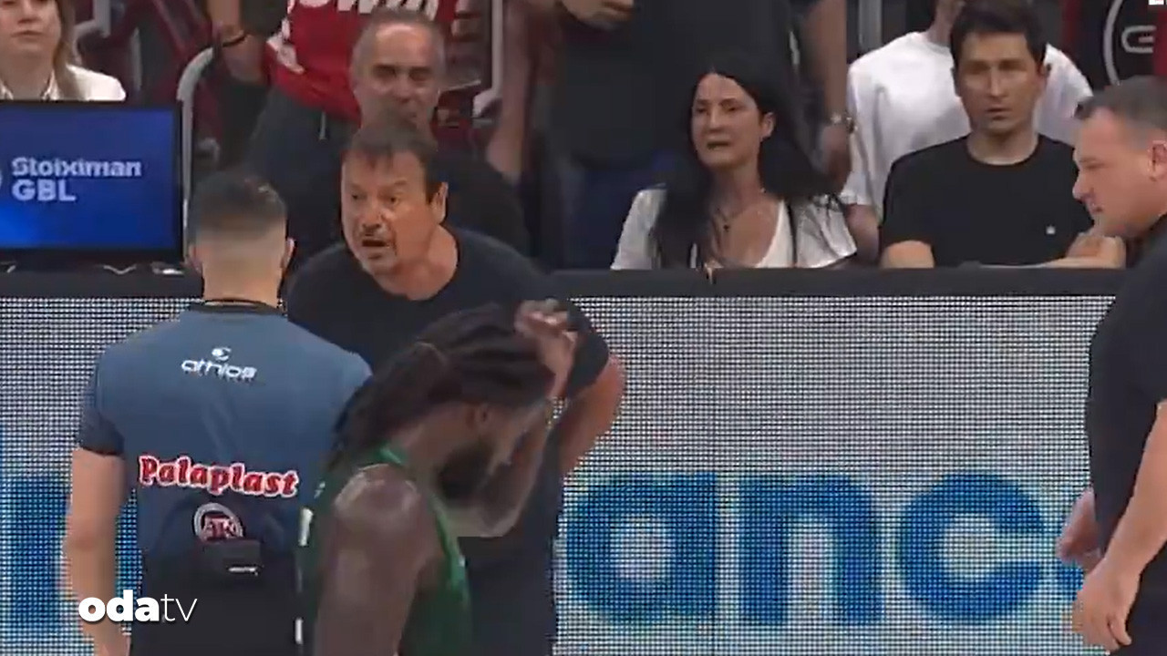 Yunan derbisinde Ergin Ataman’a diskalifiye