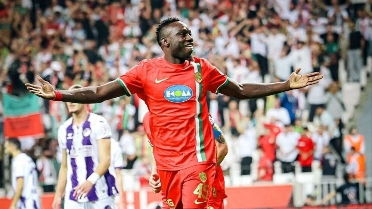 Amedspor’da Diagne Depremi: Paylaşımı Olay Oldu