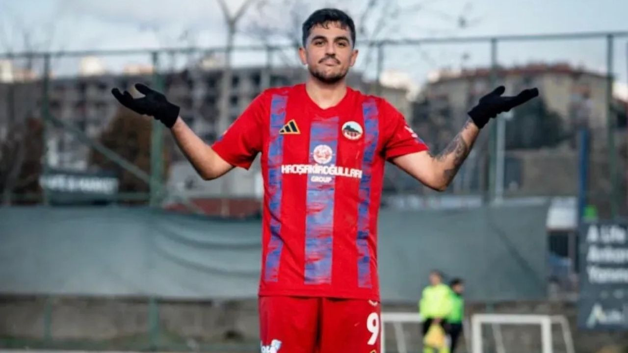 Attığı Gollerle Takımı TFF 1. Lig’e Çıkardı: Teşekkür Edip “güle Güle” Dediler