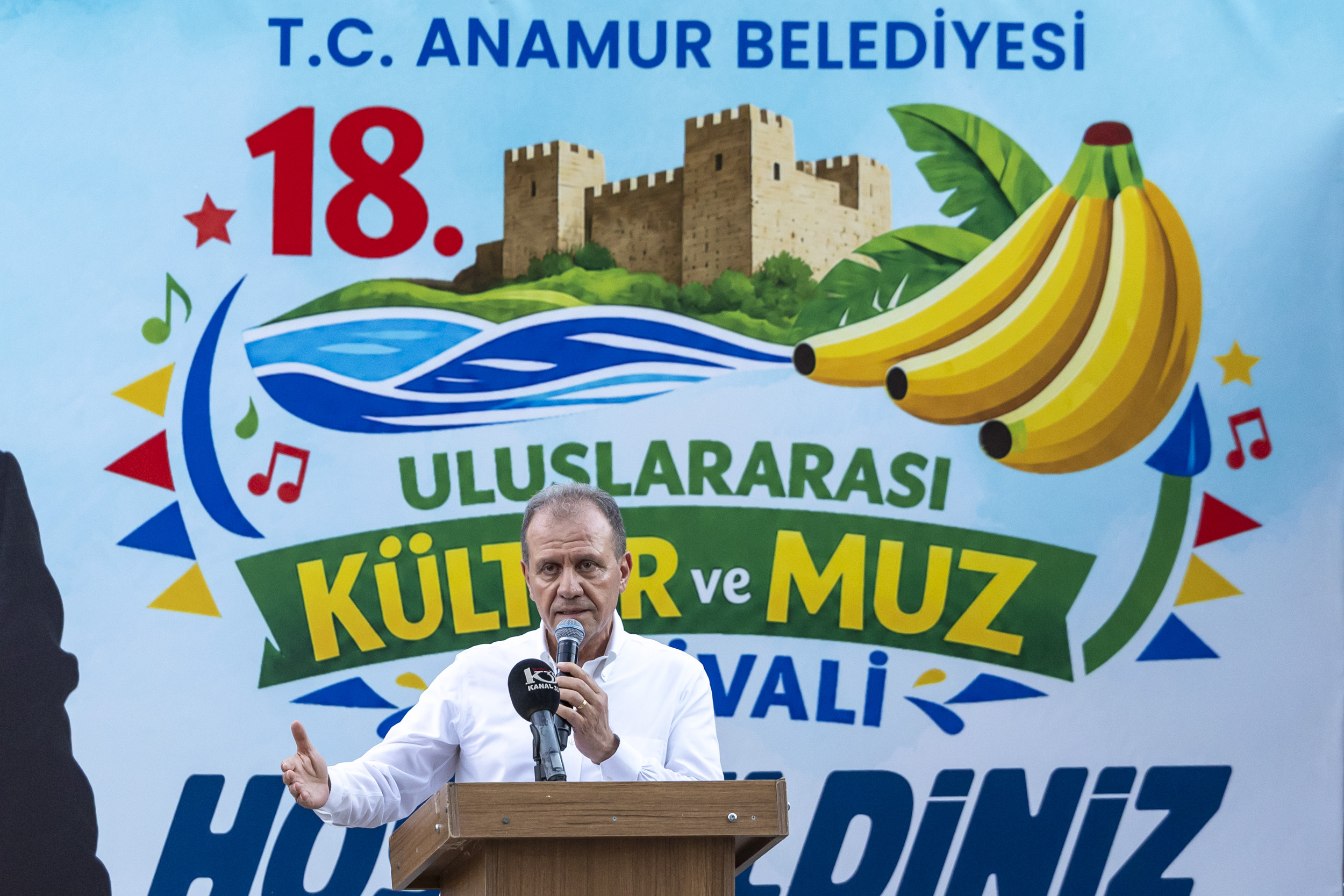 Başkan Seçer, Anamur’da ‘18. Uluslararası Kültür ve Muz Festivali’ Açılışına Katıldı