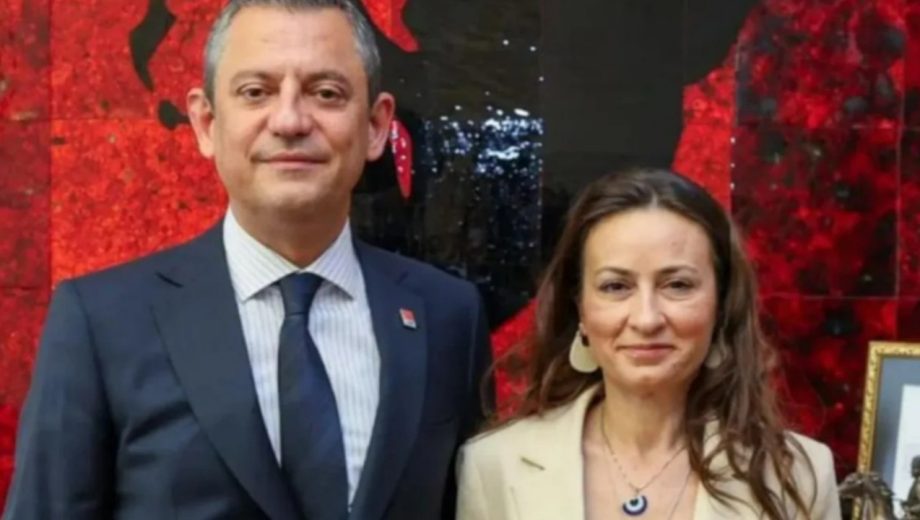 Butlanın Görevden Aldığı CHP’li Özalper’den Rest: ”Bizi Buraya Getiren İrade Delegelerimizdir”