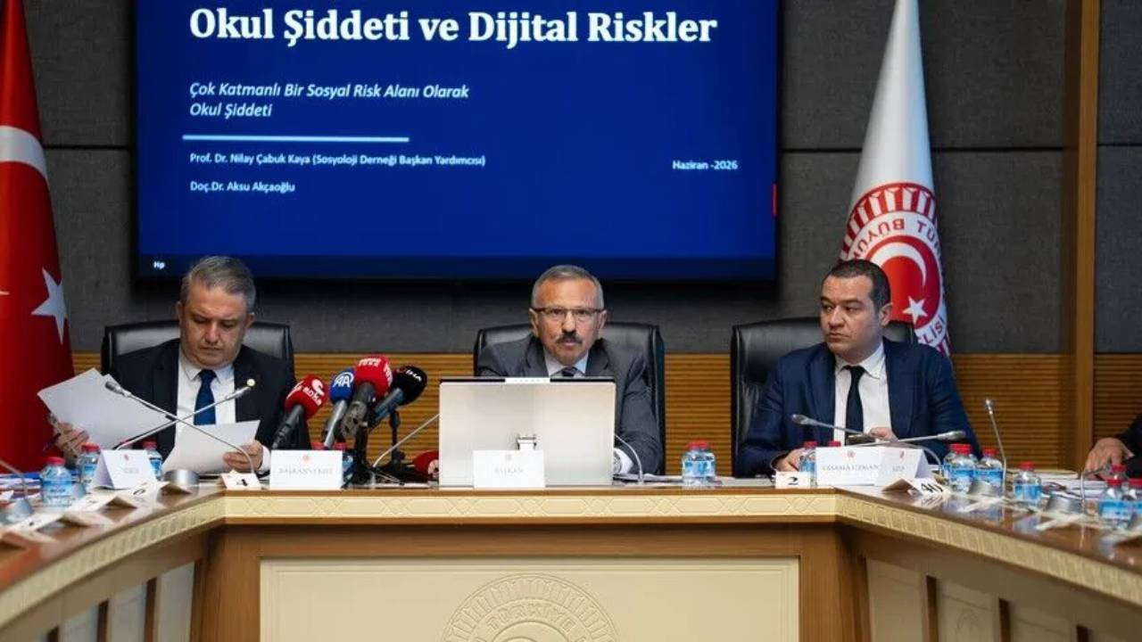 Çocuklar için Kurulan Komisyonda Skandal Sözler: Nazik Çocuklar Yetiştirmeyelim