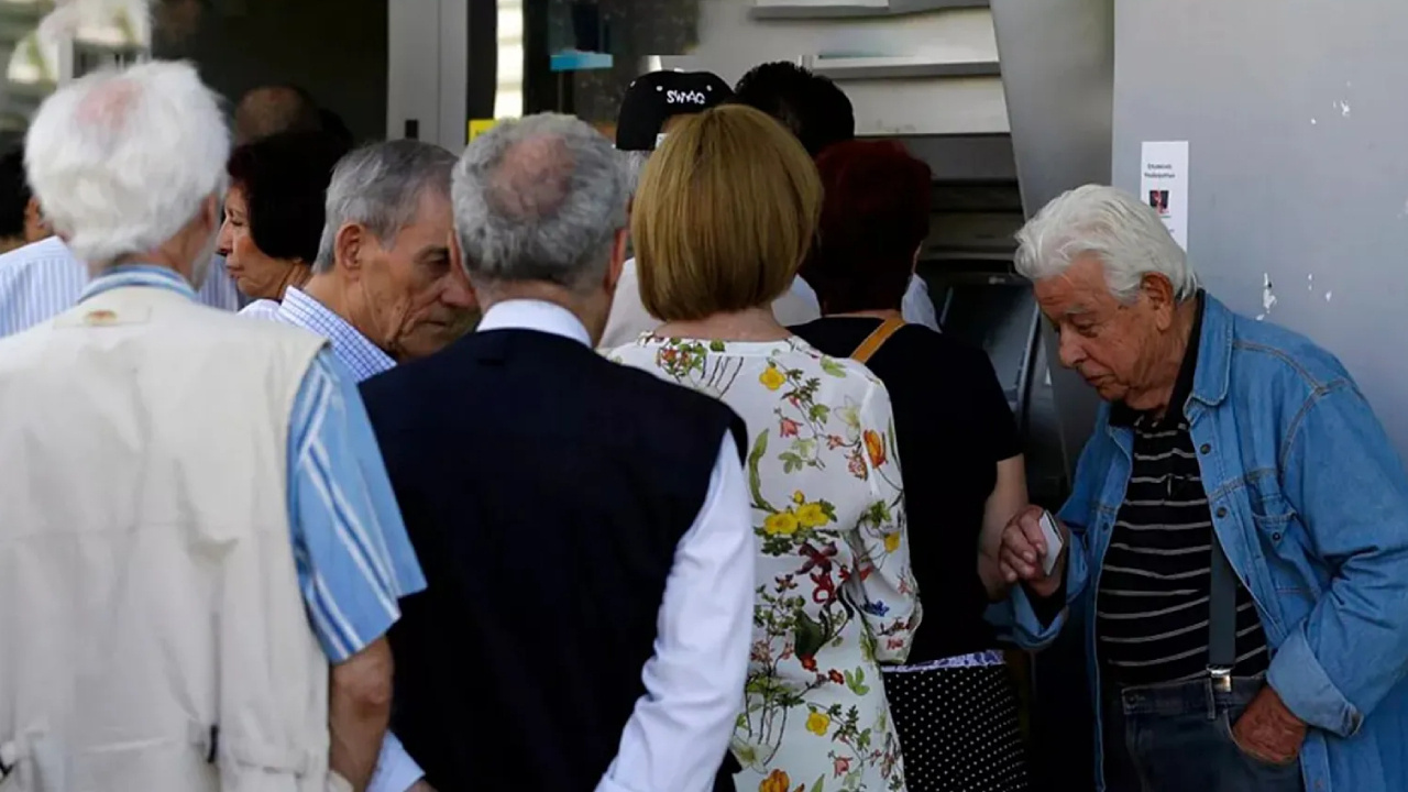 Emeklilik Hesabı Yapanlara Bekledikleri Haberi Verdi: Şartları Tek Tek Anlattı