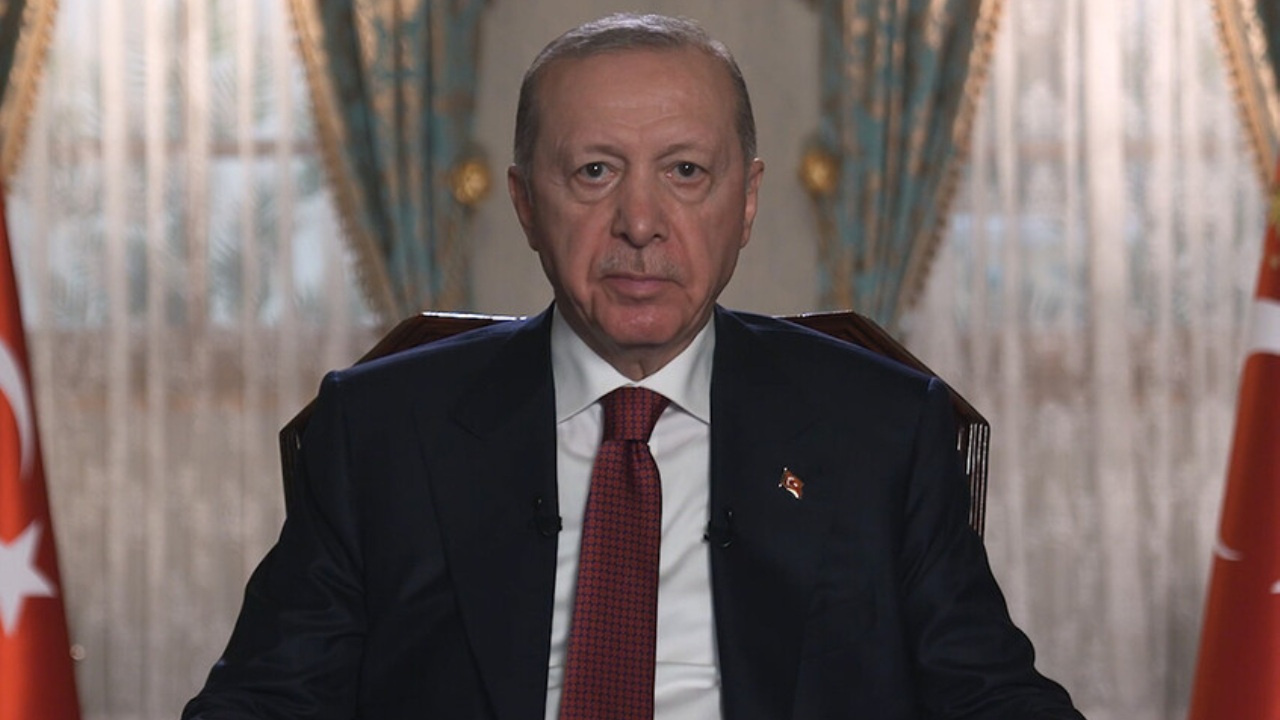 Erdoğan’ın Hem Seçime Girme Yolunu Hem de Kazanma Planını Abdulkadir Selvi Yazdı