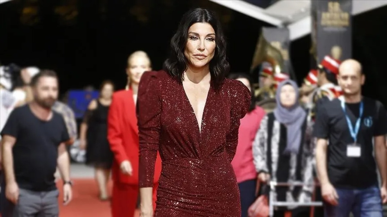 İddiaları Yalanlamıştı: Deniz Akkaya Gözaltına Alındı