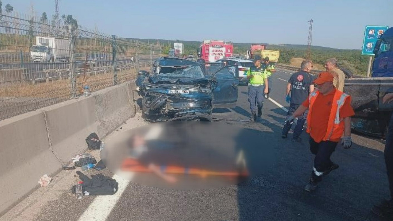 Tem’de Korkutan Kaza: 3 Araç Çarpıştı, 5 Kişi Yaralandı