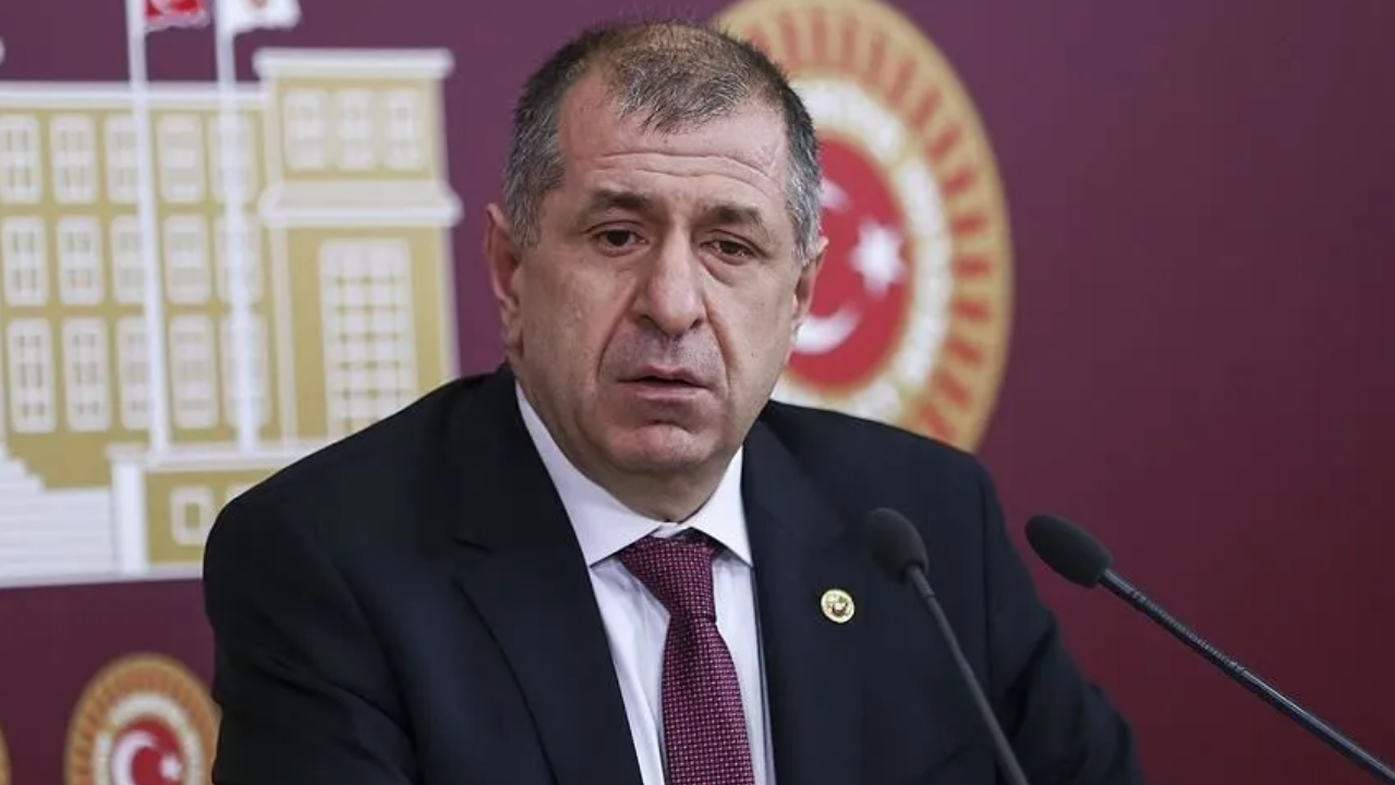 Ümit Özdağ Seçimi İşaret Etti: Milyonlarca Suriyeliye Vatandaşlık Verilmesi Şaşırtıcı Olmayacak