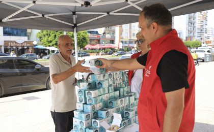 Büyükşehir’den Mevlit Kandili’nde 15 Bin Kandil Simidi İkramı