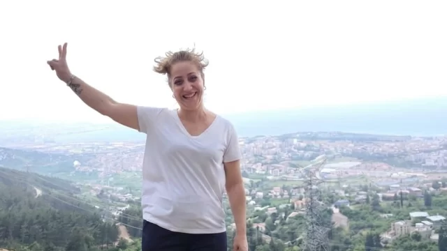 Yoksa Kanadı Kırık Kuşamı Çarptın Sen