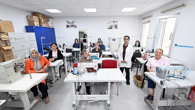 Büyükşehir’in Mercek Kursları 9 Bin Kişiye Mesleki Eğitim Verdi
